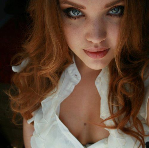 redhead sexy eyes